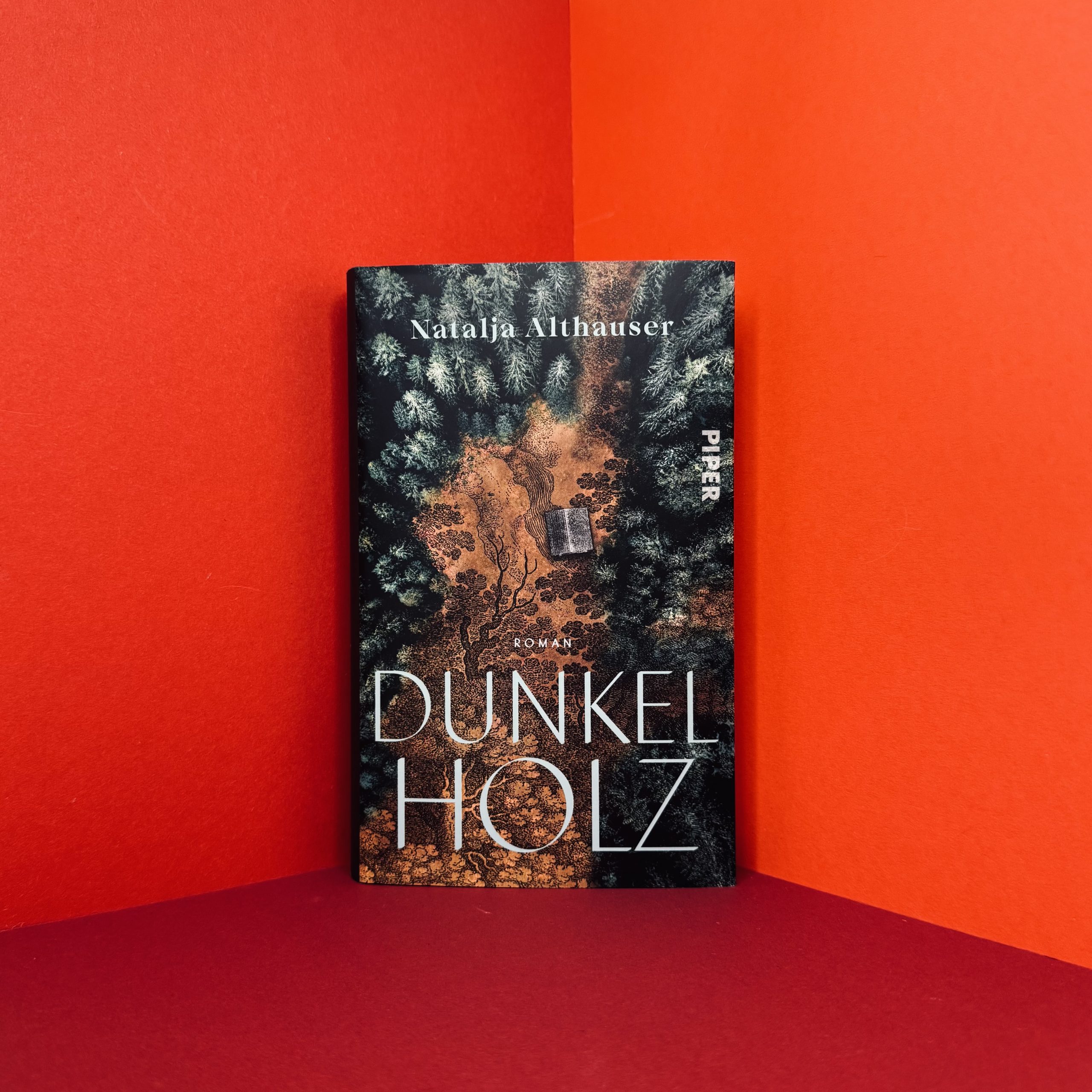 Dunkelholz von Natalja Althauser